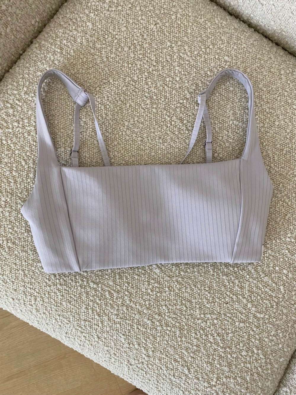 Vuori Inversion Rib Sports Bra and Leggings Matching Set 'Lavender Ice' XS - Picture 3 of 14